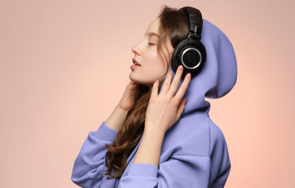 Therapeutic Benefits of Listening to Your Favorite Tunes